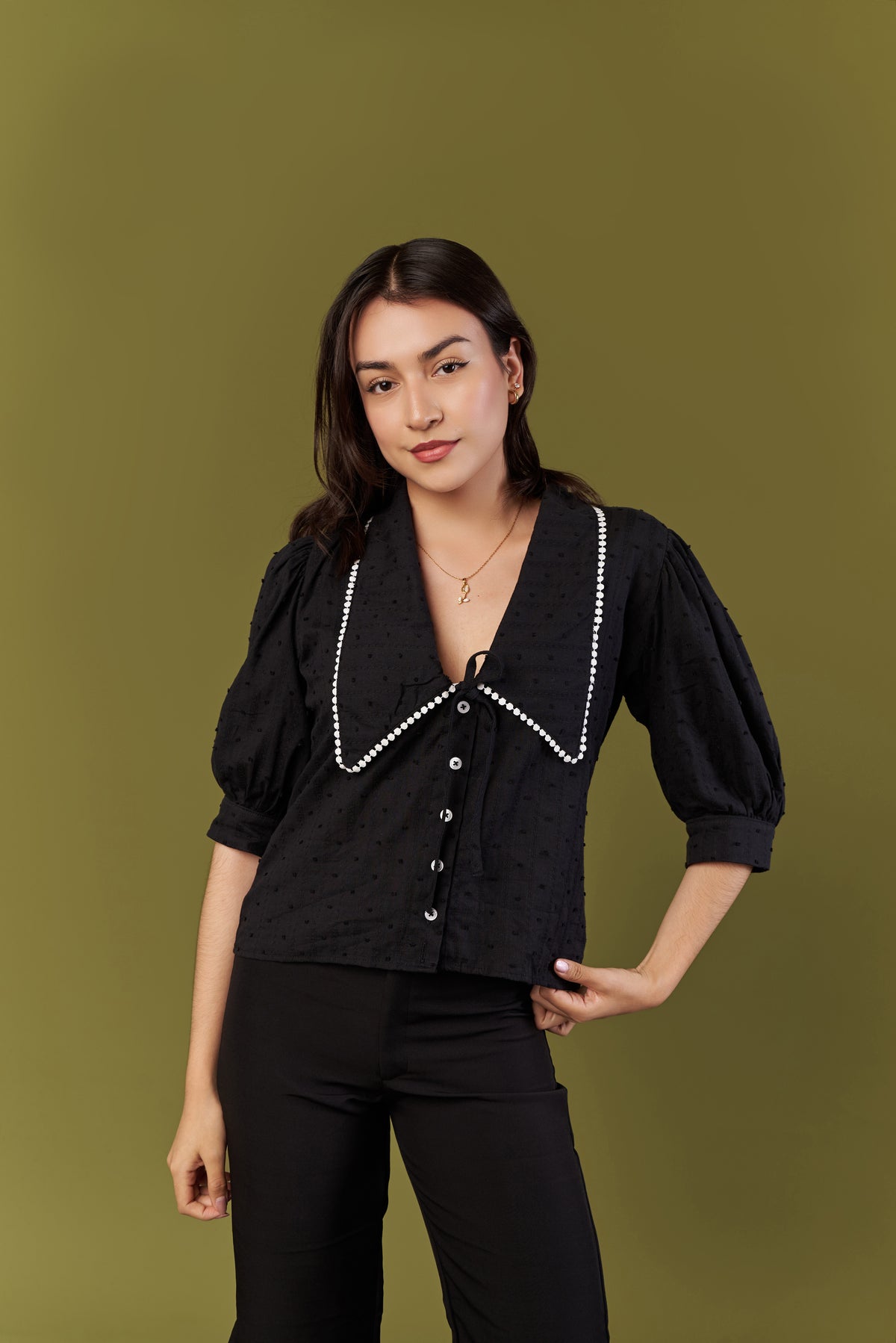 Blusa Camelia Trufa